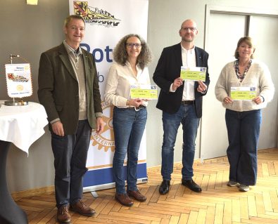 20 octobre 2025 Remise des chèques à trois associations